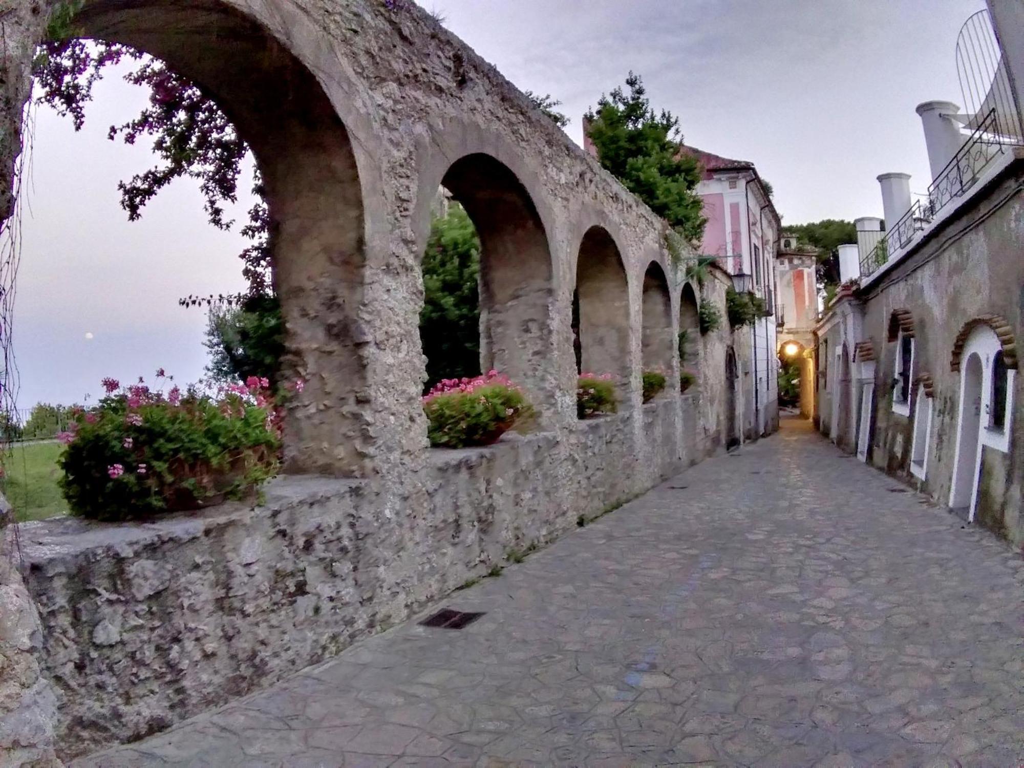 Casa Vacanze O'Mulin Ravello Via Fiume 2 Incrocio Pontone Esterno foto